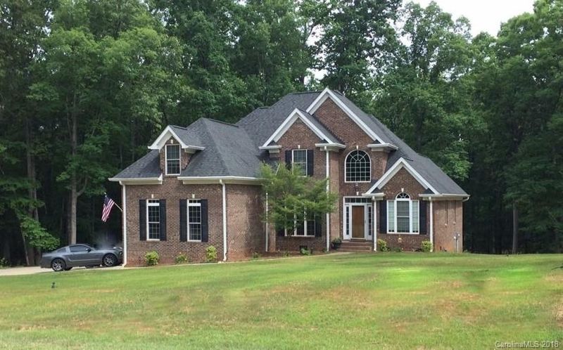 2858 Lakeshore Dr, Chester, SC 29706