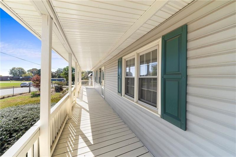 204 24th St SW, Hickory, NC 28602