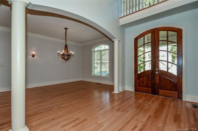 7696 Turnberry Ln, Stanley, NC 28164