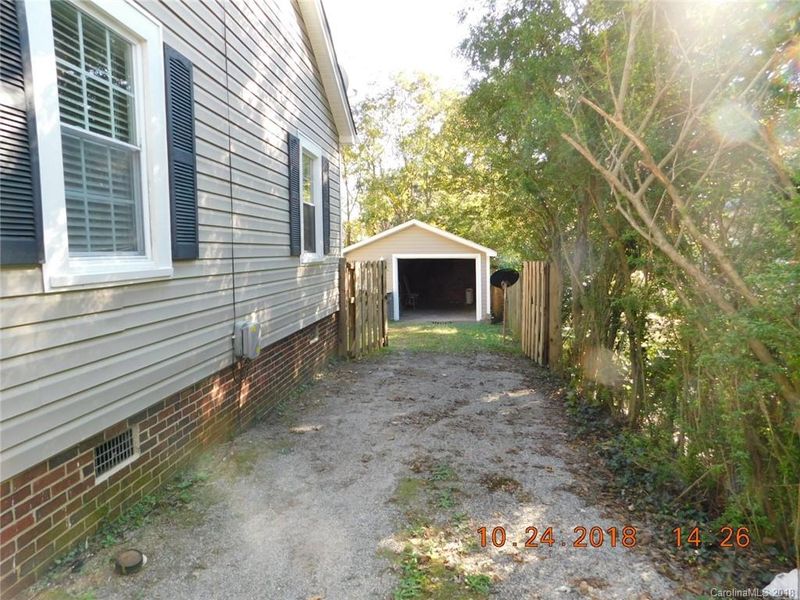 103 W 19th St, Kannapolis, NC 28081