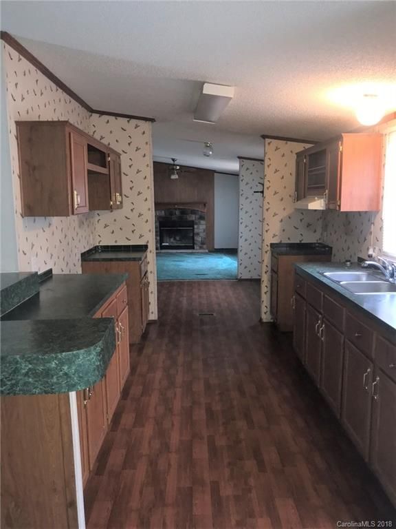 611 Cunningham St, Lancaster, SC 29720