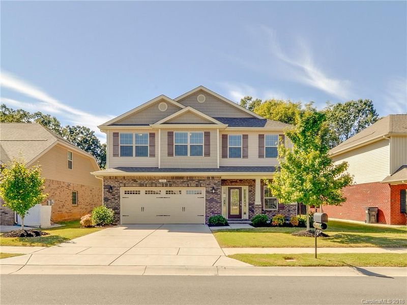 9926 Loughlin Ln, Charlotte, NC 28273