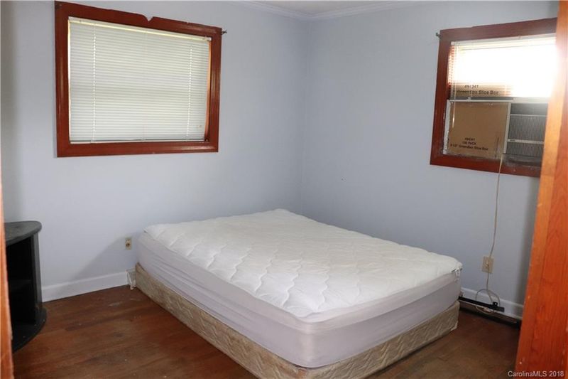 115 Safriet Rd, Statesville, NC 28625