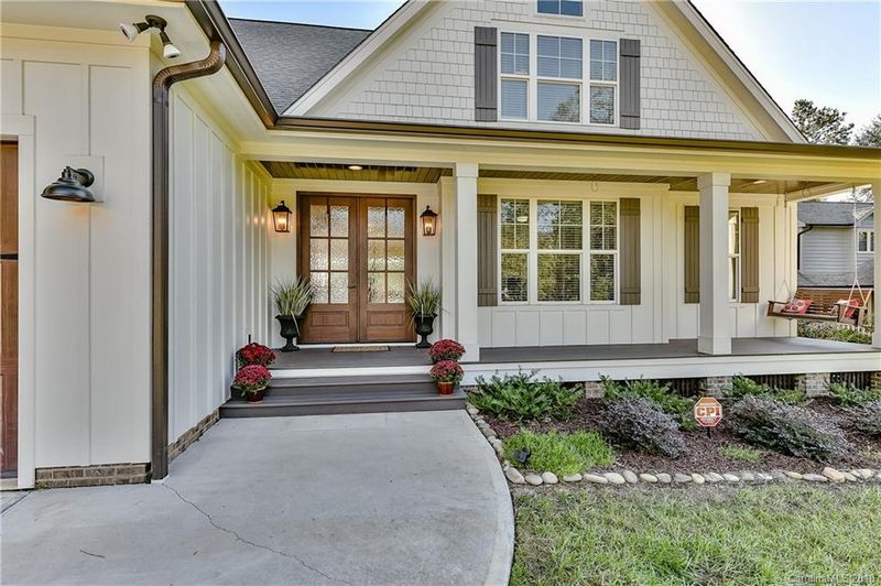 4346 Pine Harbor Dr, Denver, NC 28037