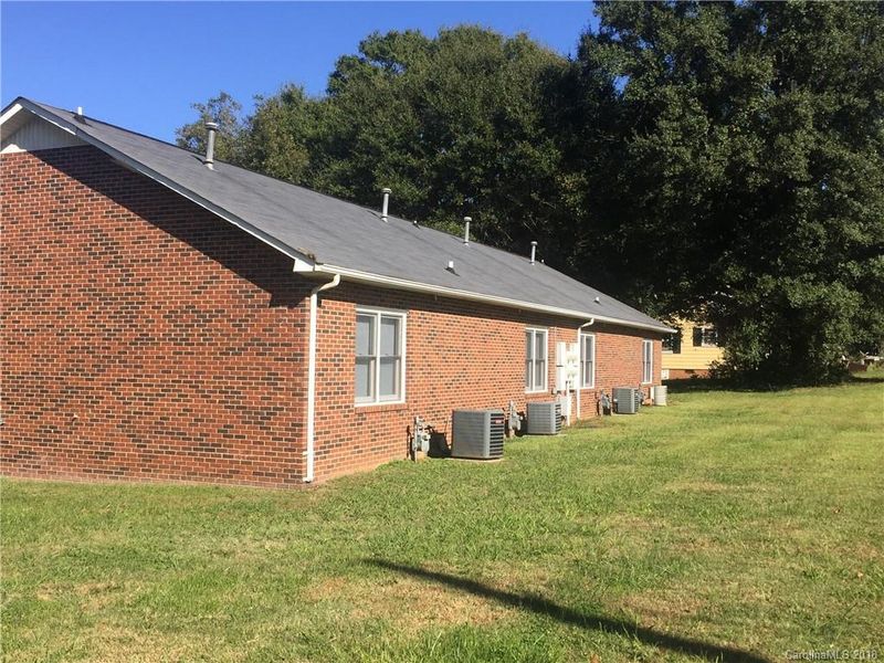 711 Church St, Cramerton, NC 28032