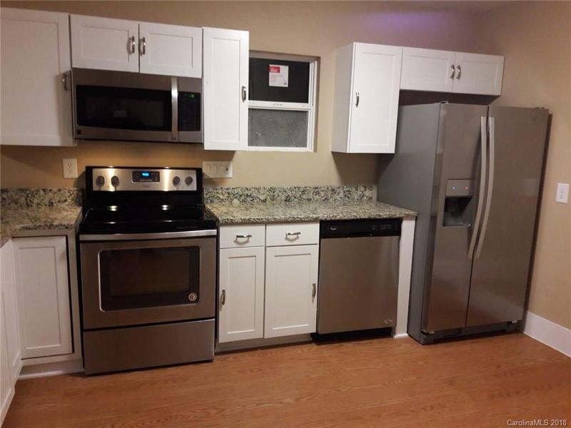1215 Milton Ave, Kannapolis, NC 28081