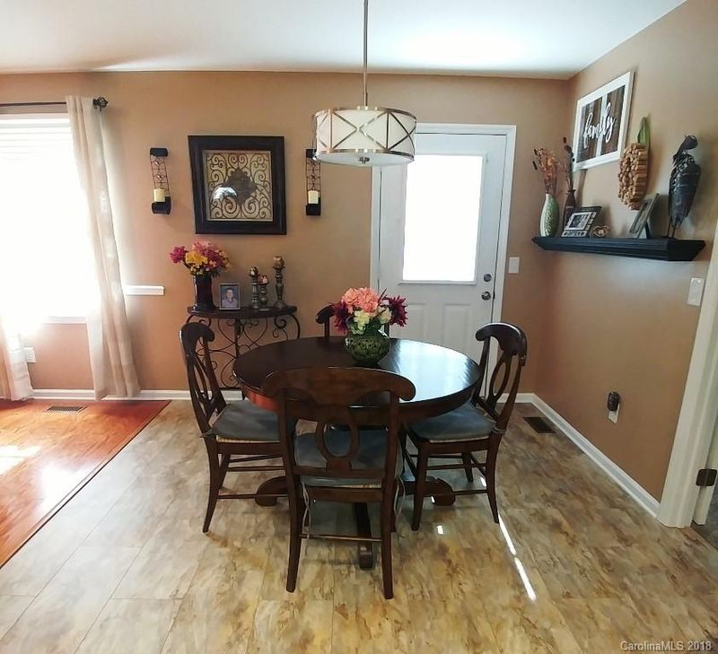 3625 Farm Lake Dr, Concord, NC 28027