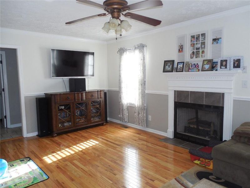 4393 Claralee Ln, Hickory, NC 28602