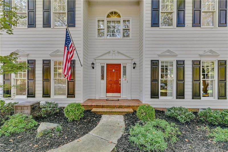 5605 Providence Glen Rd, Charlotte, NC 28270