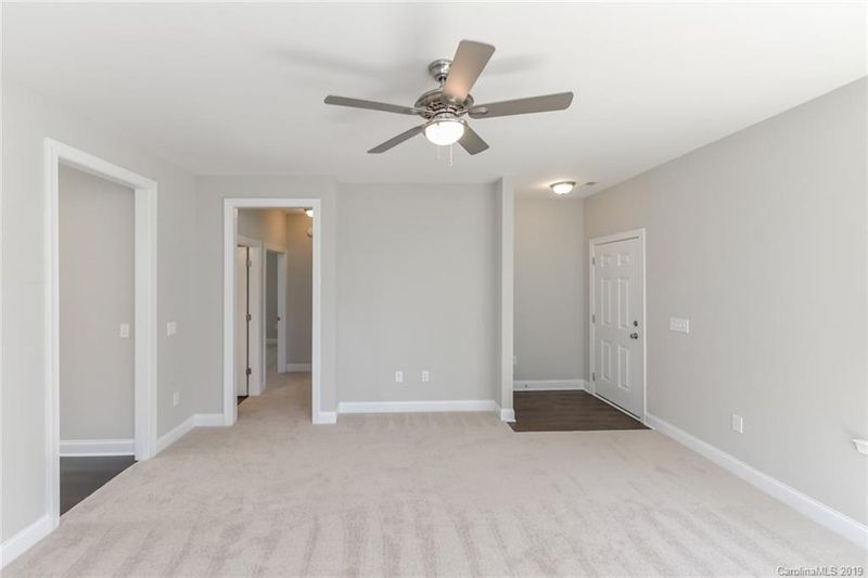 320 Moore Ave, Mooresville, NC 28115