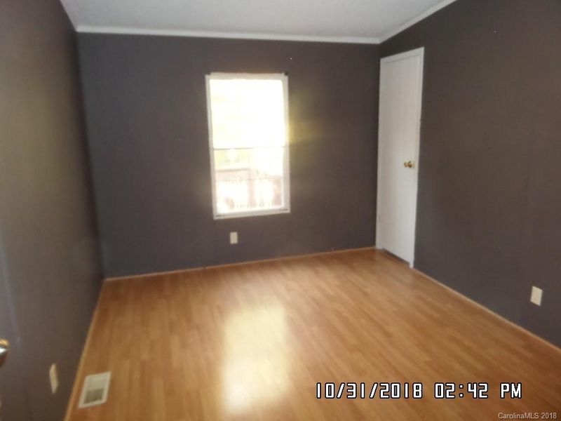 162 Petes Pond Rd, Kannapolis, NC 28081