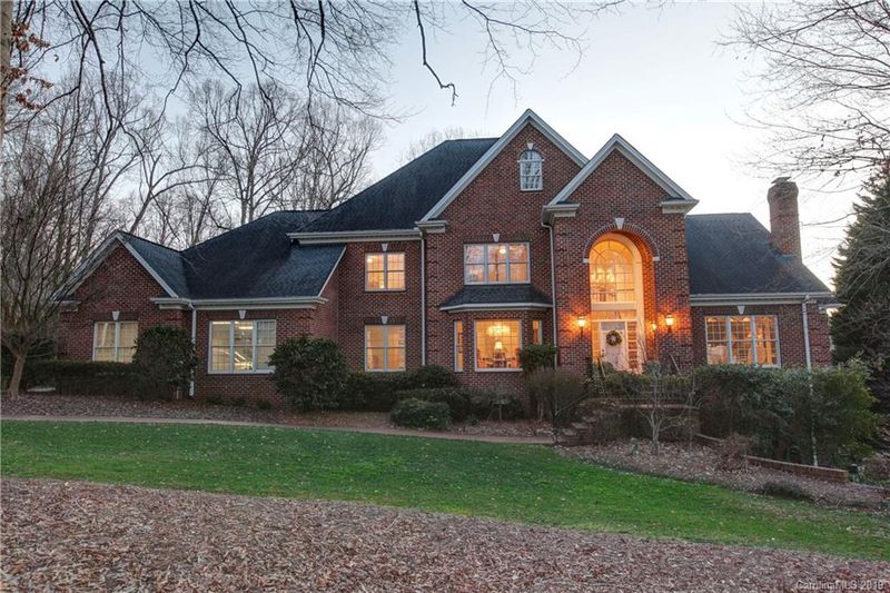 523 Stuart Rg, Cramerton, NC 28032