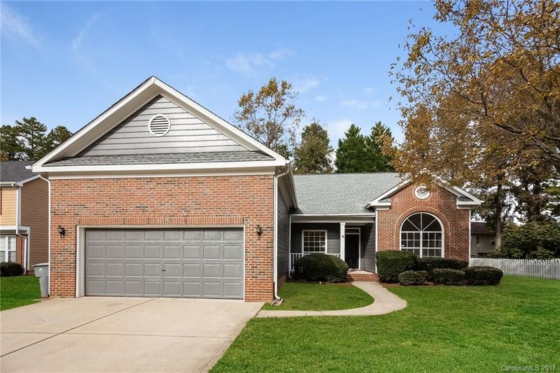 5207 Haybridge Rd, Charlotte, NC 28269
