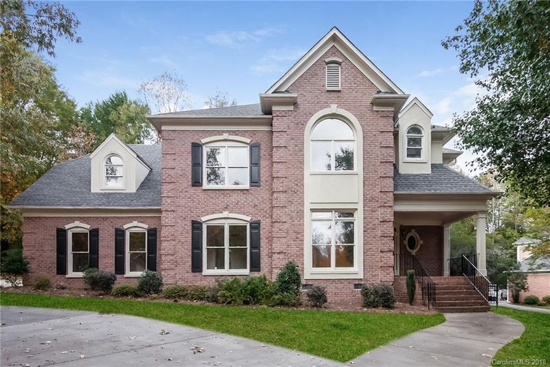 3803 Degrasse Dr, Charlotte, NC 28269