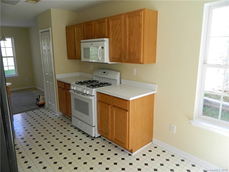 2122 Downing St, Charlotte, NC 28205