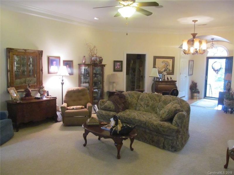 2207 Smith Harbour Dr, Denver, NC 28037