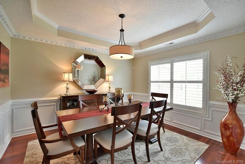 381 Eagle Lair Dr, Rock Hill, SC 29730