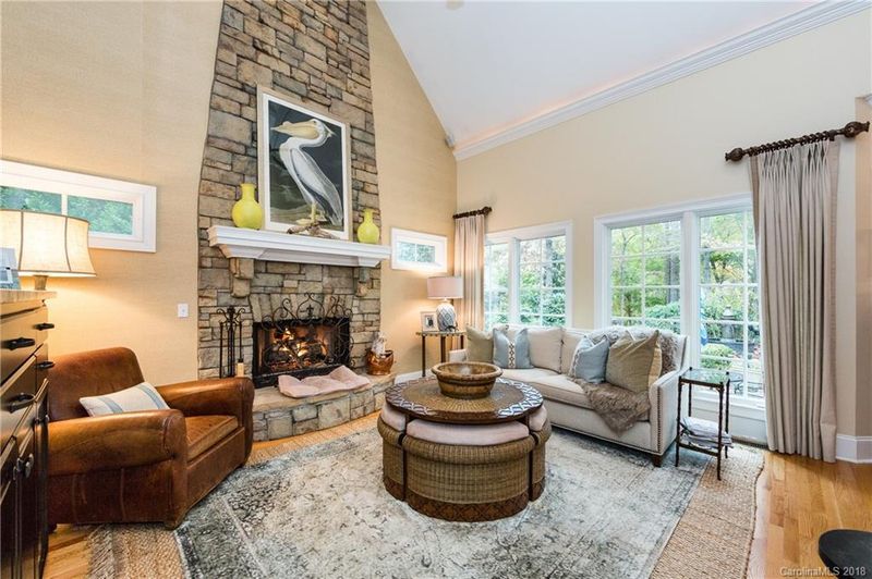 12524 Preservation Pointe Dr, Charlotte, NC 28216