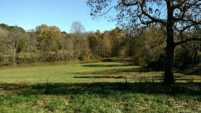 1332 Tabor Rd, Harmony, NC 28634