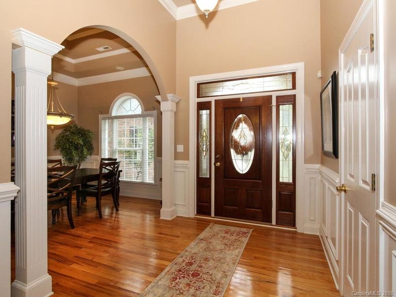 1019 Marguerite Dr, Lowell, NC 28098