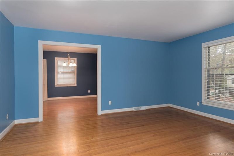 5901 Ruth Dr, Charlotte, NC 28215