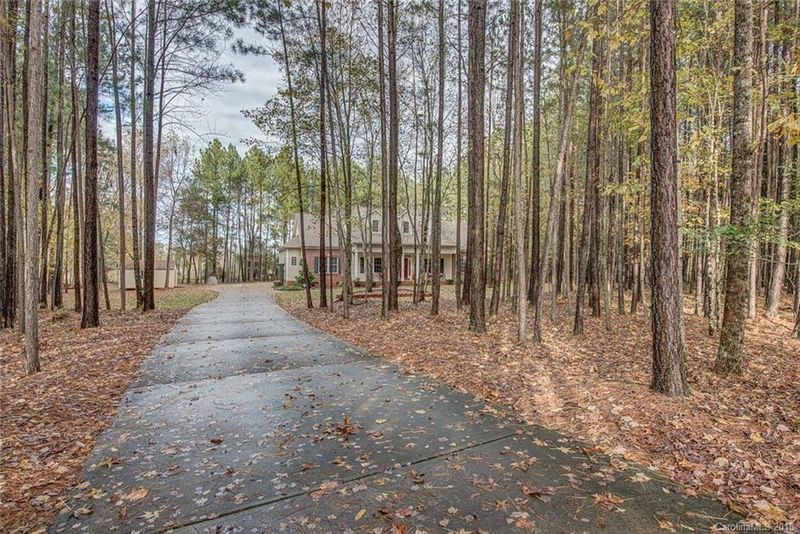 9060 Wagon Trl #16, Lincolnton, NC 28092