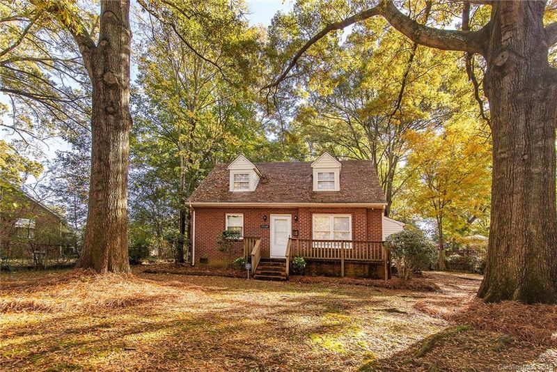3510 Mathis Dr, Charlotte, NC 28208