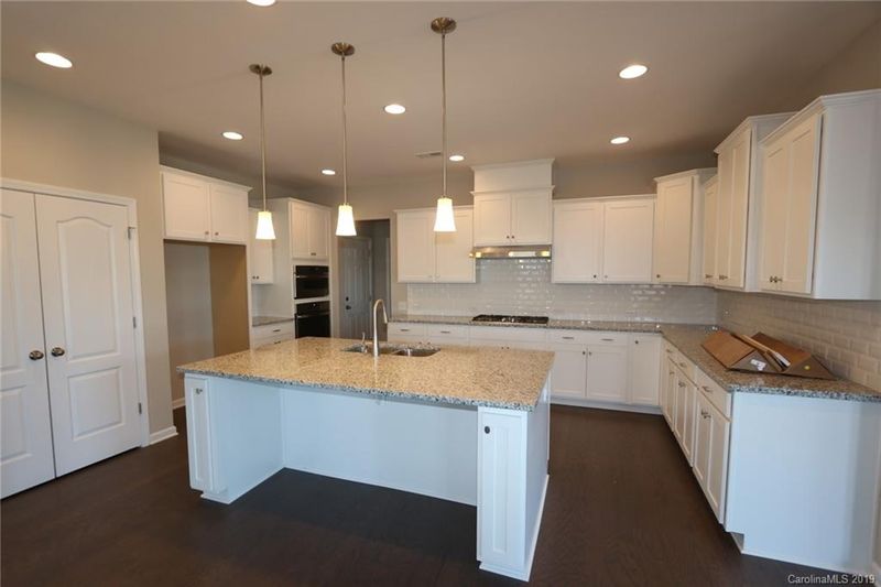 4086 Henshaw Rd #452, Waxhaw, NC 28173