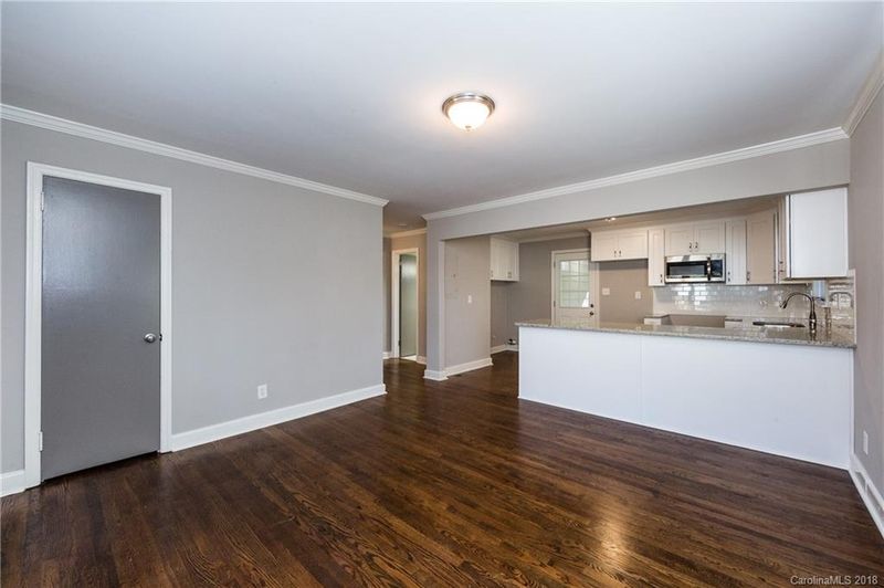4204 Dinglewood Ave, Charlotte, NC 28205