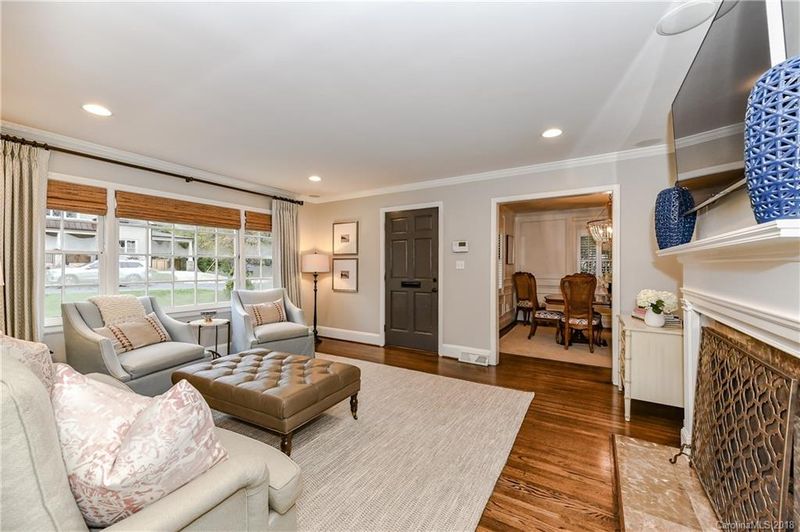 2000 Hassell Pl, Charlotte, NC 28209