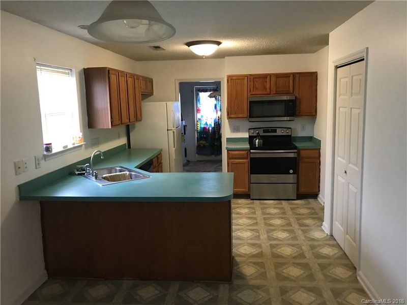 2440 River Chase Dr, Monroe, NC 28110