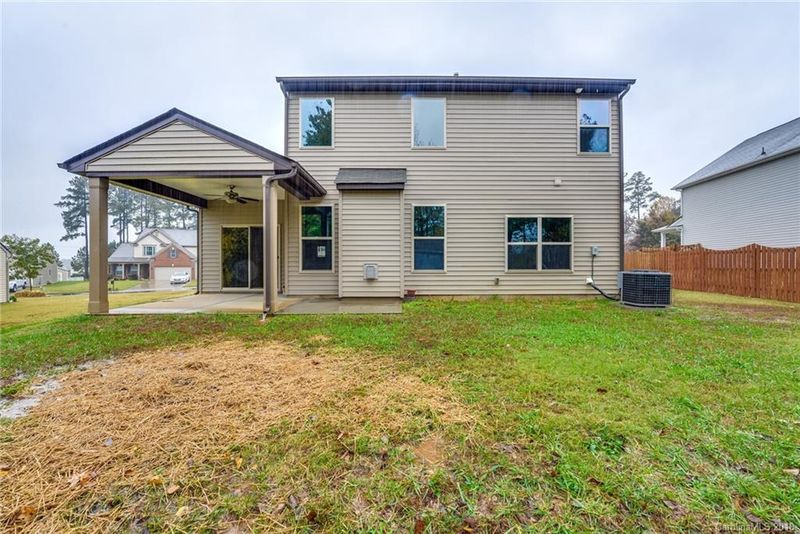 116 Kingston Dr, Mount Holly, NC 28120
