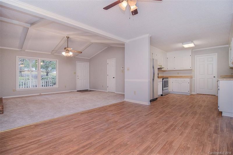 2170 Winterfield Dr, Gastonia, NC 28056