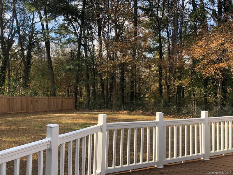 3918 Walnut Hill Ct, Gastonia, NC 28054