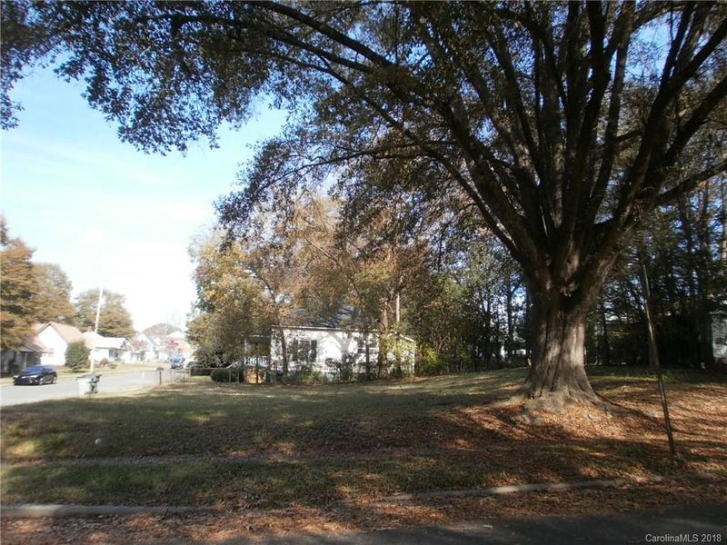 914 3rd Ave #914, Gastonia, NC 28052