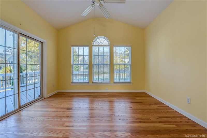 1209 Periwinkle Dr, Waxhaw, NC 28173
