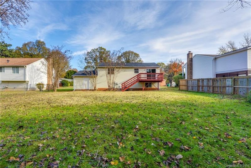 3131 Oneida Rd, Charlotte, NC 28269