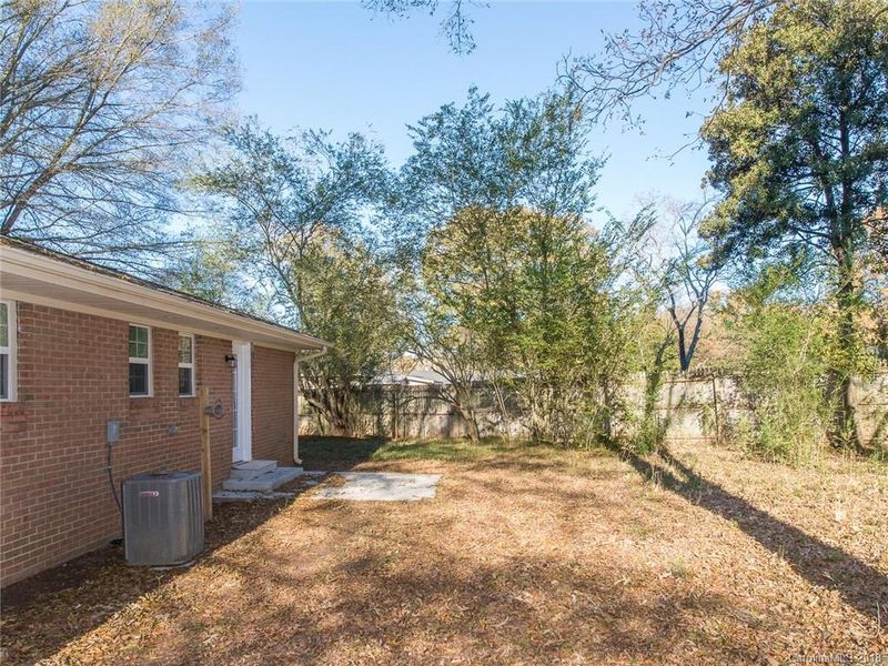 6208 Charlie Walker Rd #1, Kannapolis, NC 28081