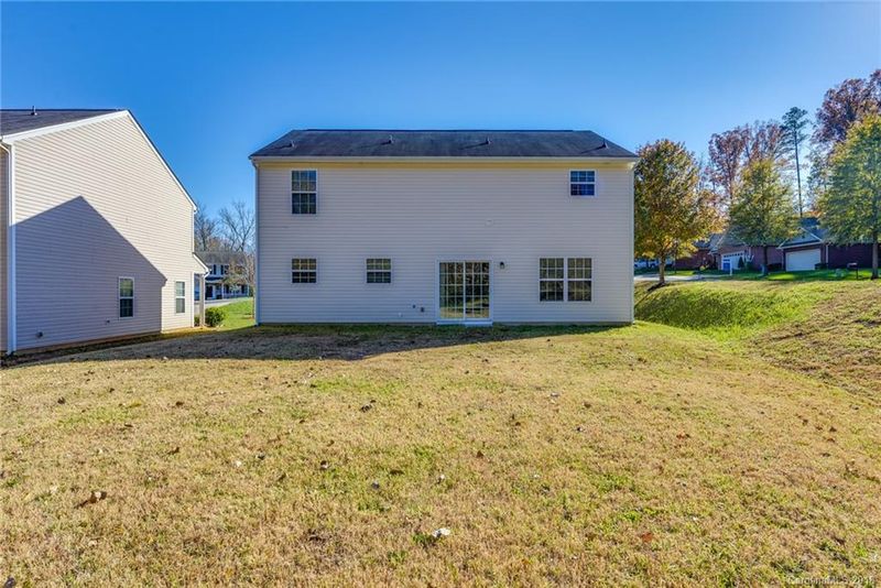 803 Wesley Alan Ln, Charlotte, NC 28213