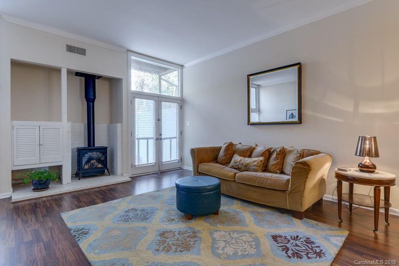 434 Park Ave #B, Charlotte, NC 28203