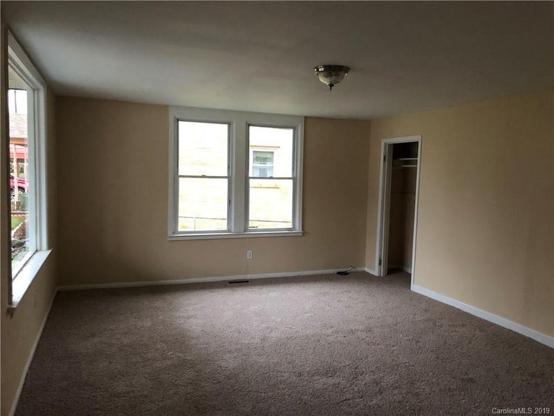 315 S Weldon St, Gastonia, NC 28052