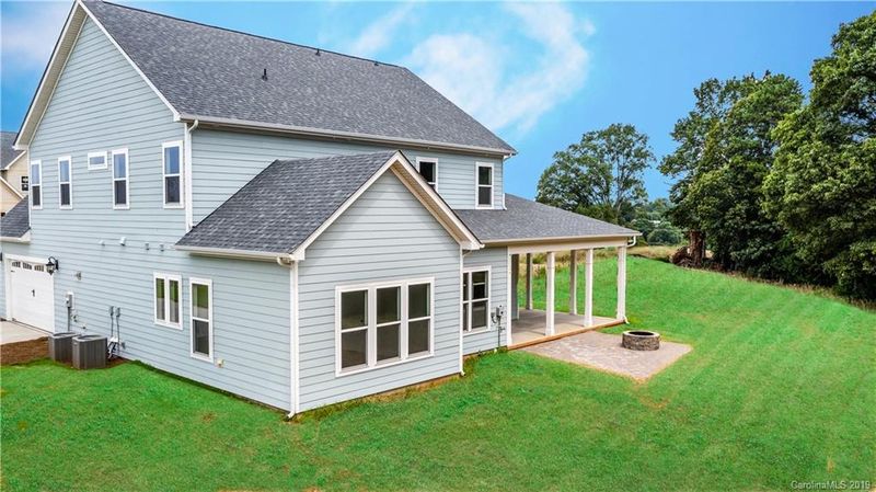 158 Riverstone Dr #17, Davidson, NC 28036