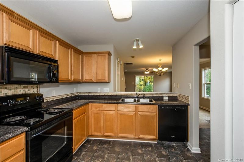 1002 Snake River Ct, Monroe, NC 28110