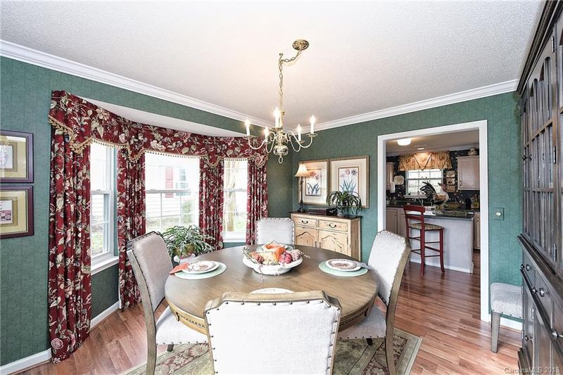 2454 Saguaro Ln, Kannapolis, NC 28083