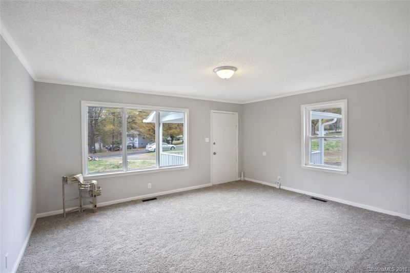 2326 Sunset Blvd, Charlotte, NC 28269