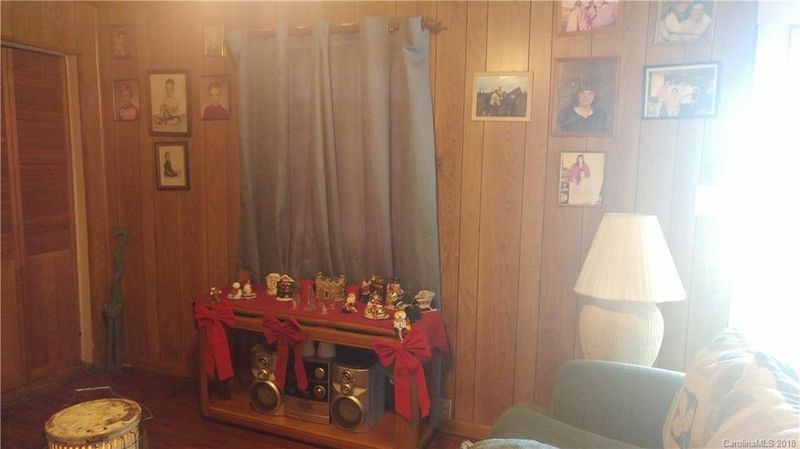 814 Fairview St, Kannapolis, NC 28083