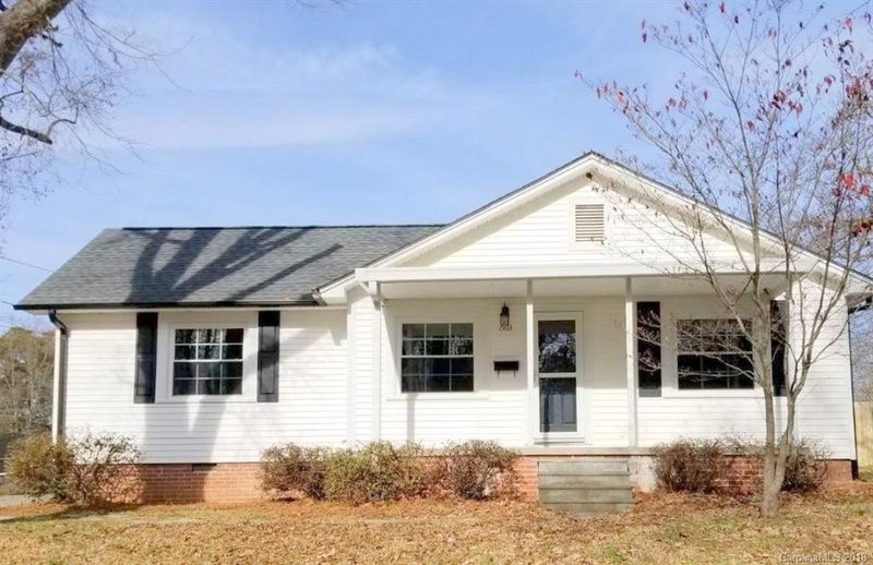 1503 Jackson St, Kannapolis, NC 28083