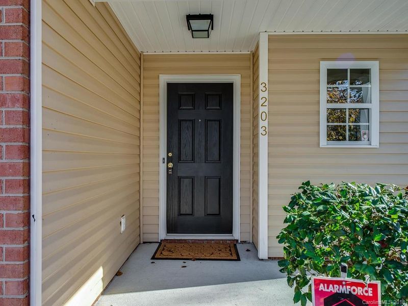 3203 Braden Dr, Charlotte, NC 28216
