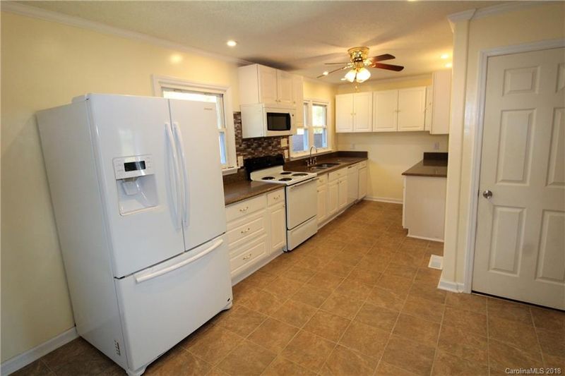 224 Price St, Clover, SC 29710