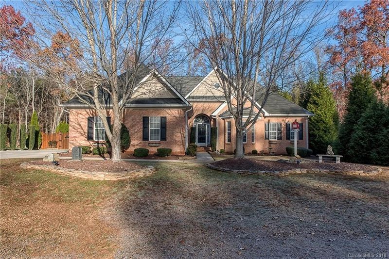2932 Fox Den Dr, Monroe, NC 28110
